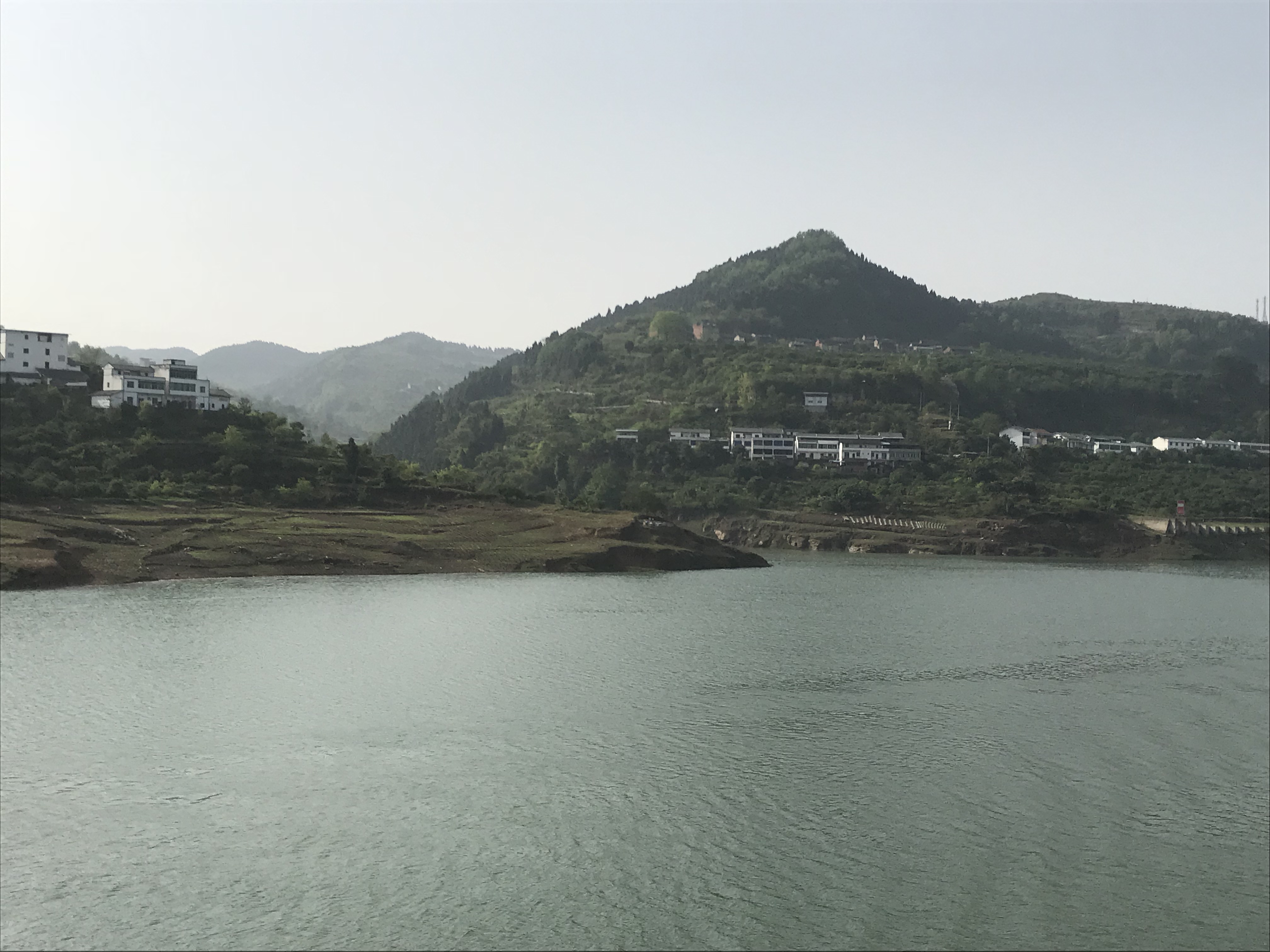 ./2018/03 - Viking China/16 - Shibaozhai/IMG_7466.JPG